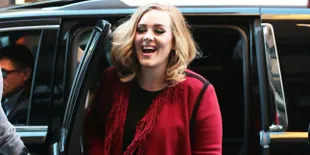 [FOTO] Terlalu Ganteng, Bodyguard Seksi Adele Jadi Bahan Sorotan
