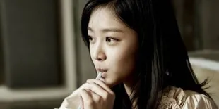 [FOTO] Ternyata Sulli f(x) Punya Kembaran Lhoh!