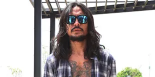 [FOTO] Tiba di RSKO, Ello Dibawa Masuk Lewat Pintu IGD