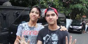 [FOTO] Valentine Double Date Al Ghazali - El Rumi, Awas Cemburu!