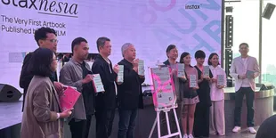 Fujifilm Menerbitkan Buku Seni Kolaboratif Instaxnesia yang Melibatkan 35 Kreator Indonesia, Keuntungan Penjualannya Akan diberikan kepada 7 Panti Asuhan Indonesia