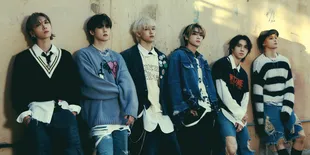 Full Album ke-2 WayV, 'ON MY YOUTH' Duduki Puncak Physical Album Chart di Korea Selatan