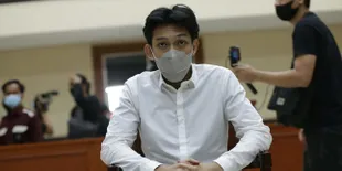 Gaga Muhammad Akui Tak Lagi Merawat Laura Anna Setelah Disomasi 12,6 Miliar