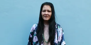 Gak Tega Setelah Bertemu Anak Usia 6 Hari Hanya Dikasih Teh dan Gula, Melanie Ajak Publik Figur Untuk Berikan Donasi
