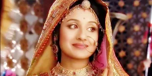 Gantengnya Tanmay Saxena, Suami Paridhi Sharma 'Jodha Akbar'