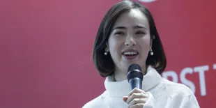 Gara-gara Berat Badan Naik, Pamela Bowie Sempat Dikomplain Produser