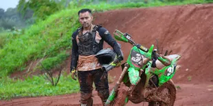 Gara-Gara Darius Sinathrya dan Ibnu Jamil, Judika Punya Hobi Baru Main Motor Trail