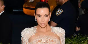 Gara-Gara Foto, Kim Kardashian - Bieber Masuk Blacklist Met Gala?