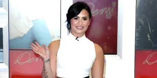 Gara-Gara Make Up Berantakan, Demi Lovato Gagal Cantik?