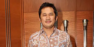 Garap Film, Hanung Bramantyo Tak Dapat Akses ke Guntur dan Megawati