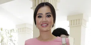 Gaston Castano Balas Sindir Adik Julia Perez, Singgung Perkara Surat dan Biaya Hidup