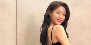 Gaun Hitam Seolhyun AOA di 54th Baeksang Awards Hampir Rp 300 Juta