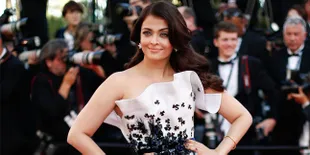 Gendong Sang Putri, Aishwarya Rai & Sang Ibu Kunjungi Tempat Ini