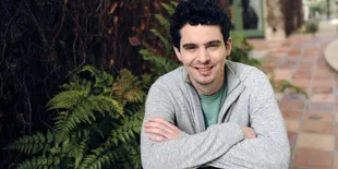Golden Globe, Piala Pertama Damien Chazelle Sebagai Sutradara