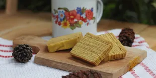 Good Dessert is Good Mood, Kelezatan Lapis Legit desserticious.co Bisa Bikin Hari Lebih Ceria