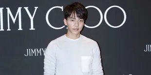 Goodbye, Lee Seung Gi Tinggalkan Pesan Terakhir Sebelum Wamil
