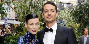 Gugat Cerai, Istri Rupert Sanders Langsung Pose Bugil
