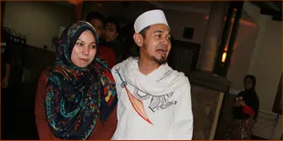 Guntur Bumi Berikan Hadiah Untuk Anak Berpuasa