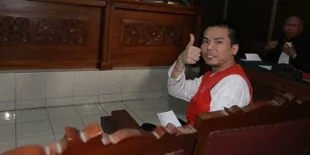 Habis Manis Sepah Dibuang, RA Ditinggalkan PSK Artis-nya
