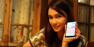 Habiskan Waktu di Lokasi, Febby Febiola Hobi Foto