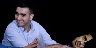 Hadir di Gala Premiere 'MY STUPID BOSS', Fachri Albar: Reza Gila!