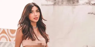 Hadiri Charity Event di Bali, Millen Cyrus Pamer Pantat dan Paha dengan Outfit yang Super Pendek