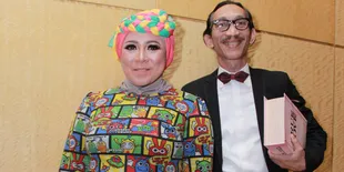 Hadiri Resepsi, Melly Goeslaw: Chelsea-Glenn Bak Putri & Pangeran