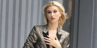 Hailey Baldwin Curhat Soal Kesuksesan Karir &#38; Hubungan Dengan Justin Bieber