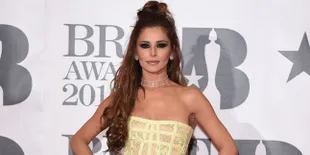 Hamil 8 Bulan, Sebesar Apa Sih Perut Buncit Cheryl Cole Sekarang?