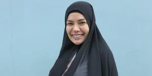 Hamil, Mual Muntah Nikita Mirzani Berkurang Kala Perutnya Dielus Dipo Latief