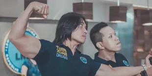 Hampir Seminggu Kepergian Agung Hercules, Seperti Ini Kondisi Makamnya Sekarang