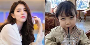 Han So Hee Cari Perhatian Aktris Cilik Lee Ro Eun dengan Aegyo di Lokasi Syuting 'THE WORLD OF THE MARRIED'