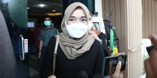Hapus Foto Kenangan Ayus Sabyan dari Instagram, Ririe Fairus: Ngebersihin Aja