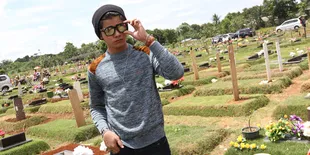 Hari Ibu, Aliando Syarief Ingin Naik Hajikan Mamanya Berkali-Kali