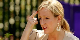 'HARRY POTTER' Bukanlah Pembuktian Seorang JK Rowling