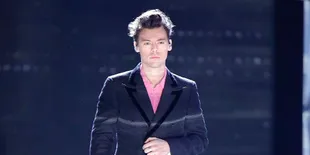 Harry Styles Tolak Tawaran Perankan Prince Eric di 'LITTLE MERMAID'