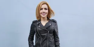Heboh Barbie Kumalasari Naik Pesawat 8 Jam, Sederet Seleb Ini Tulis Caption Menyindir
