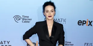 Heboh! Katy Perry Ketahuan Follow Akun 'Haters' Taylor Swift