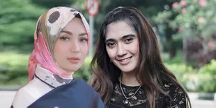 Heboh Pertemuan Duo 'Ratu FTV' Revi Mariska dan Imel Putri Cahyati Bikin Netizen Terharu