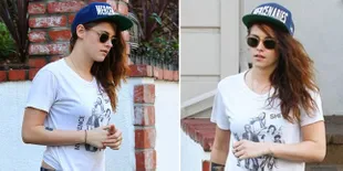 Hei! Kristen Stewart Punya Tato Baru