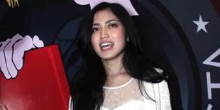 High Heel Jessica Iskandar Pernah Dipinjam Olga Syahputra