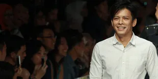 Hindari Perhatian, Ariel-Sophia Pindah ke Tempat Temaram