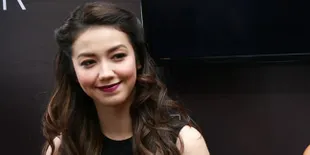 Hobi Diving, Ini Cara Velove Vexia Perbaiki Kerusakan Rambut