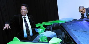 Hotman Pilih Tangani Kasus di Singapura Daripadi Kasus Raffi