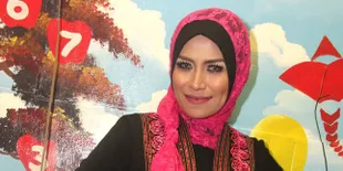 Ibunda Cinta Penelope Jadi Korban Copet Berjilbab