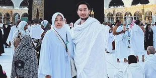 Ibunda Meninggal Dunia, Jeje Govinda Langsung Balik ke Jakarta dari Inggris