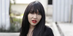 Identitas Asli Lucinta Luna Terungkap di Surat Perjanjian Dengan Manajemen Artis yang Menaunginya