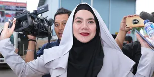 Ikhlas Faisal Harris - Jennifer Dunn Menikah Siri, Sarita Mantap Cerai