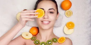 Ingin Kulit Cerah Bebas Jerawat? Mulai Minum Jus dari Dua Buah Ini