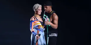 Ini Alasan Agnes Monica Hadirkan Batik di Video Klip 'Long As I Get Paid'